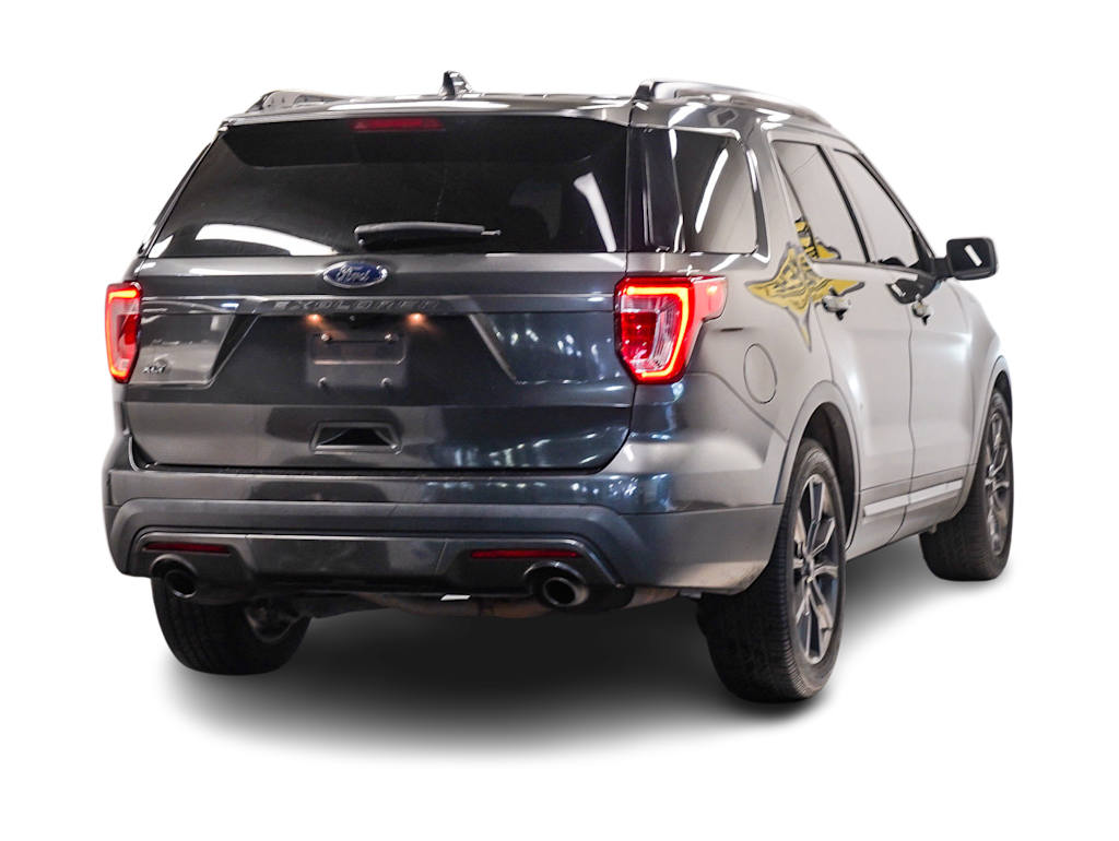 Thumbnail: 2017 Ford Explorer - 14