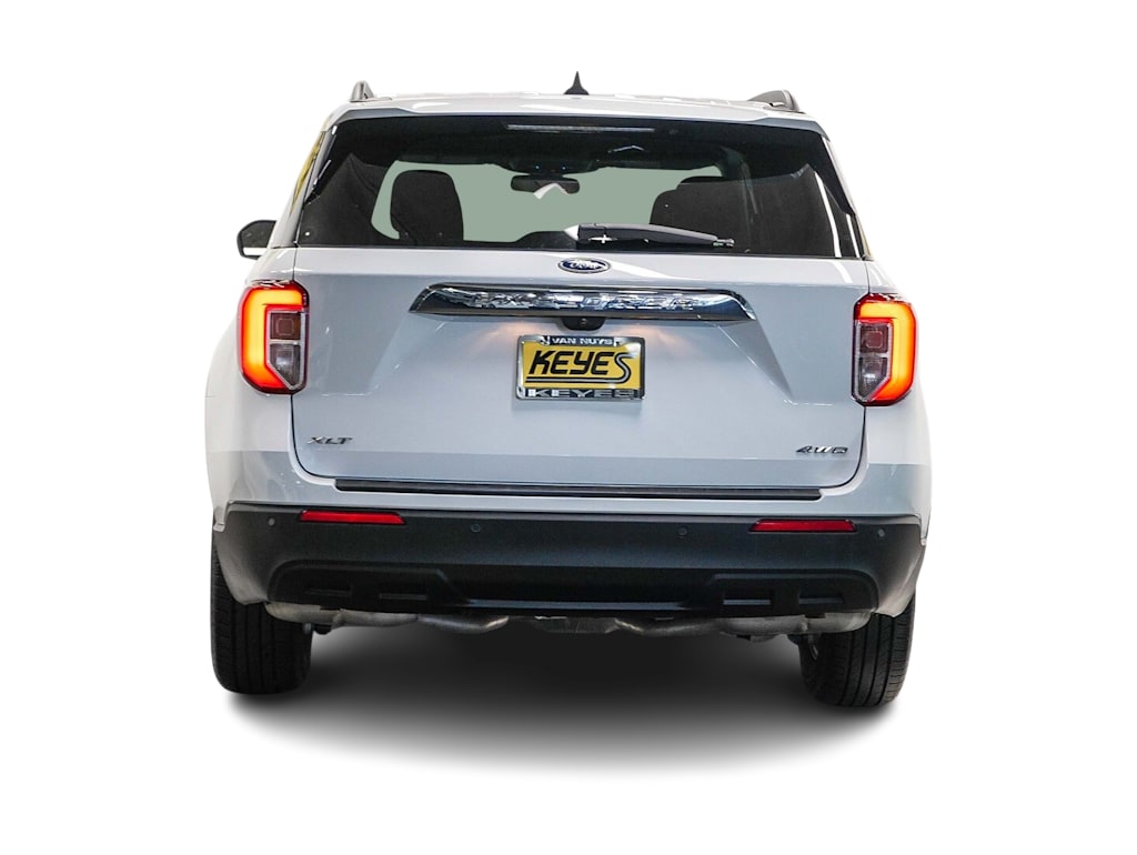 Thumbnail: 2022 Ford Explorer - 4