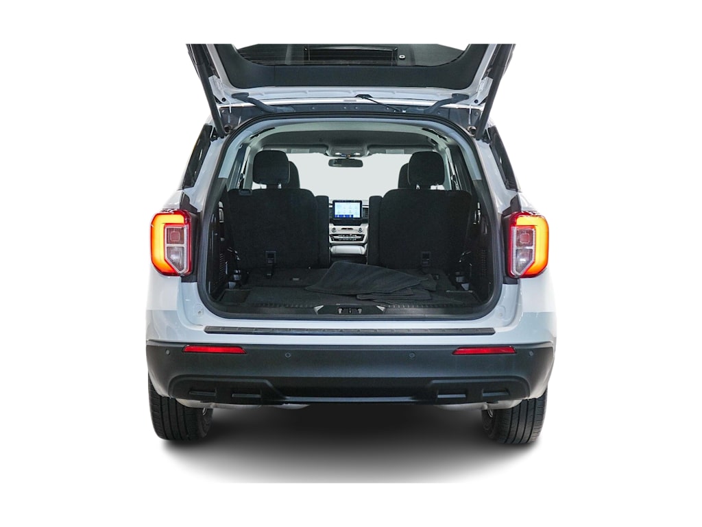 Thumbnail: 2022 Ford Explorer - 17