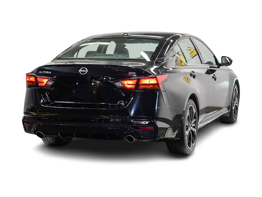 Thumbnail: 2024 Nissan Altima - 18