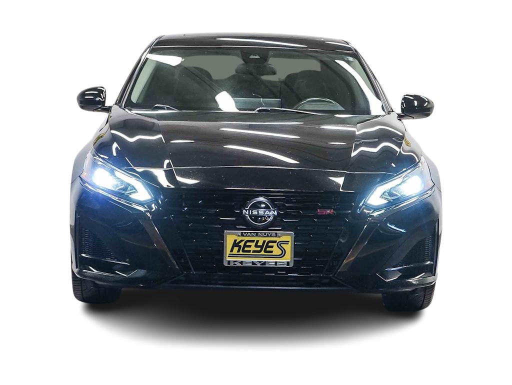 Thumbnail: 2023 Nissan Altima - 21