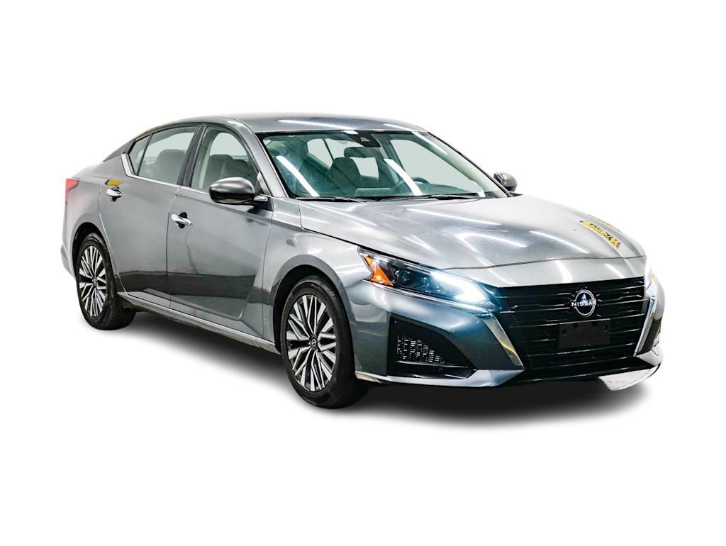 Thumbnail: 2024 Nissan Altima - 18