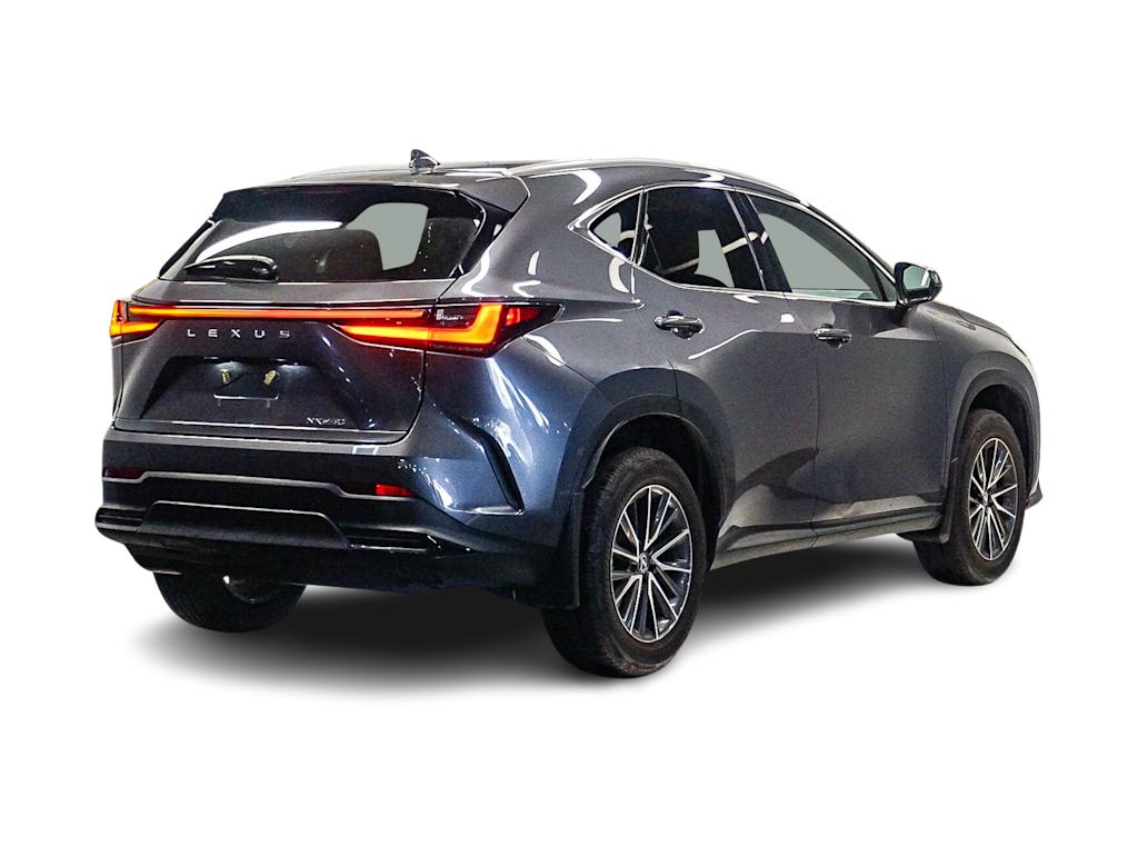 Thumbnail: 2024 Lexus ES - 17