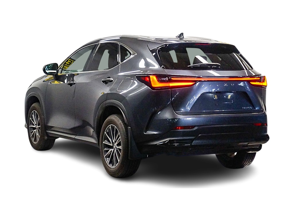 Thumbnail: 2024 Lexus ES - 3