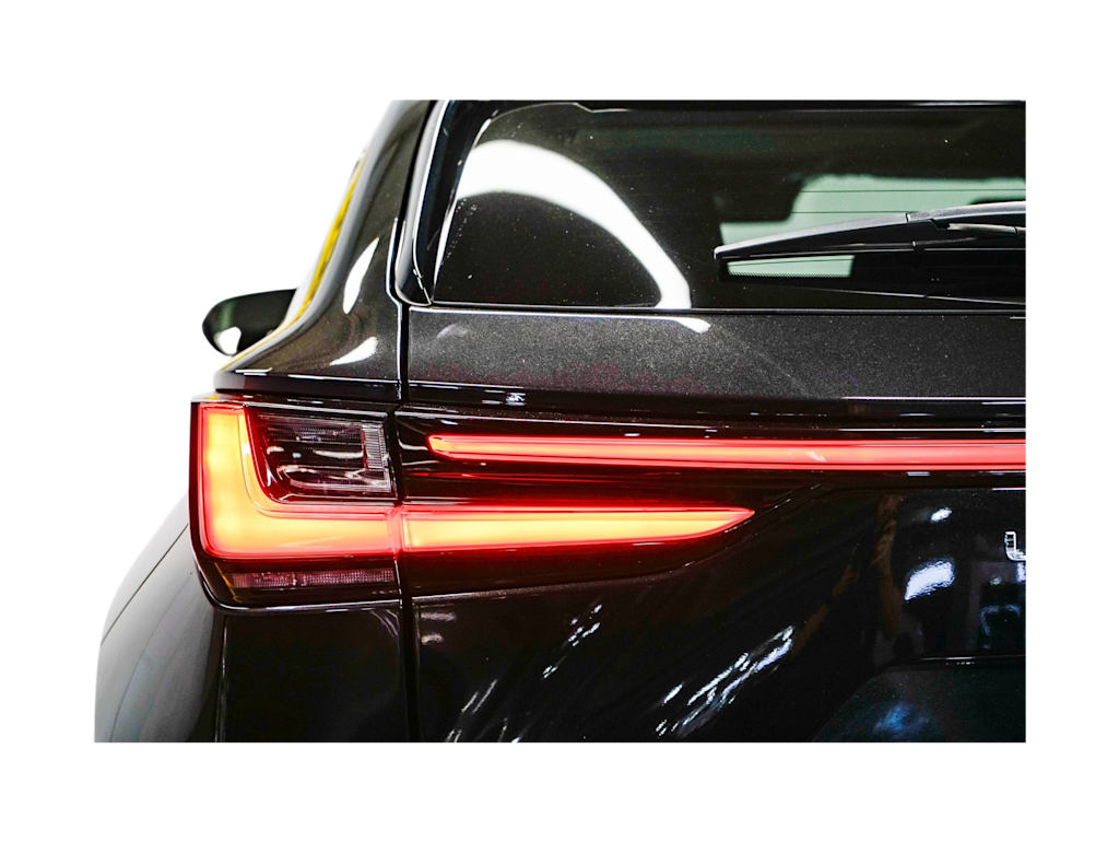 Thumbnail: 2025 Lexus ES - 23