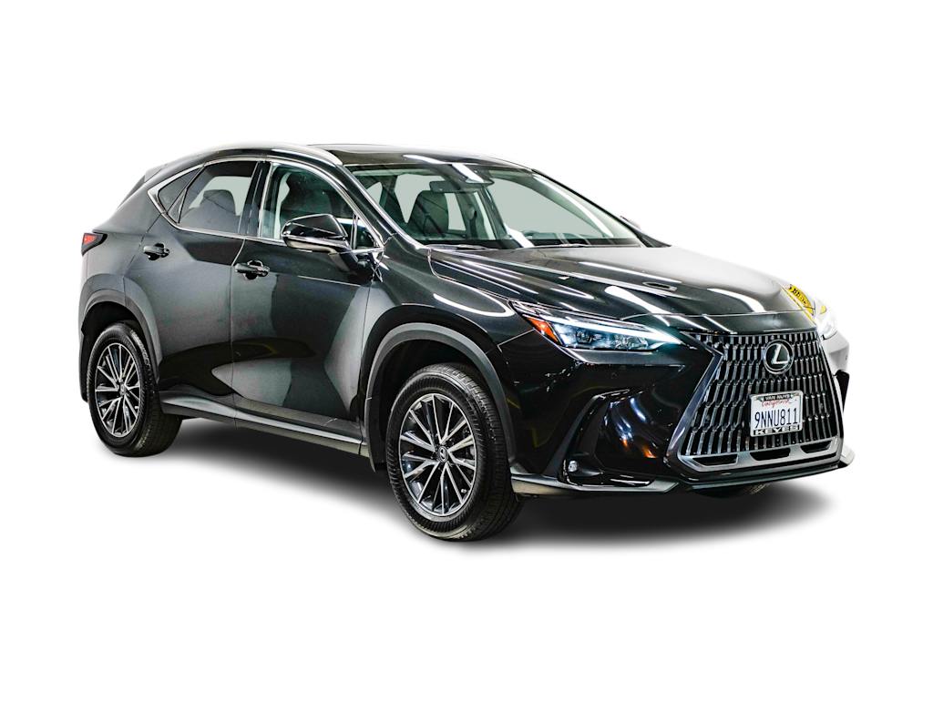 Thumbnail: 2025 Lexus ES - 17