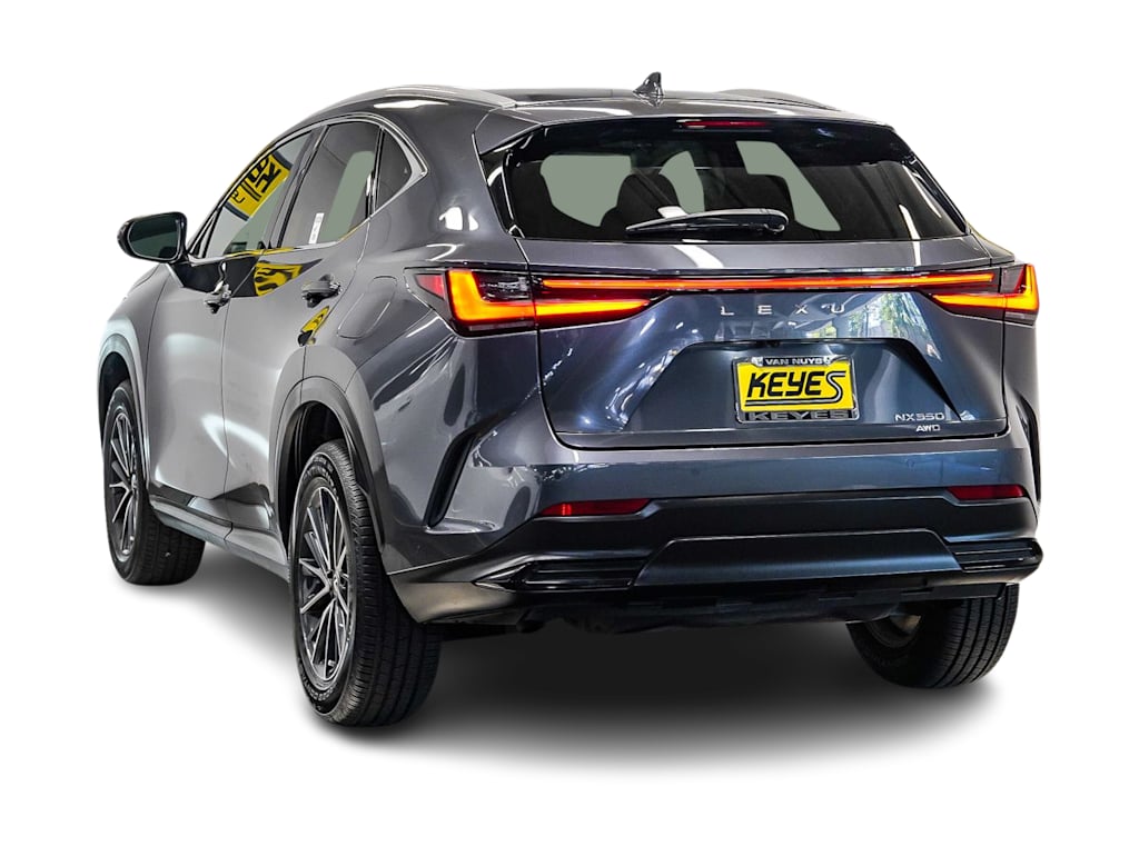 Thumbnail: 2024 Lexus ES - 3
