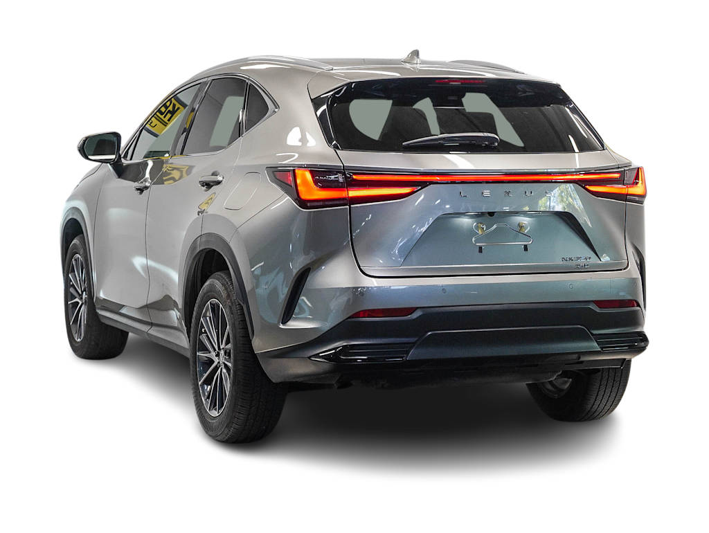 Thumbnail: 2024 Lexus ES - 3