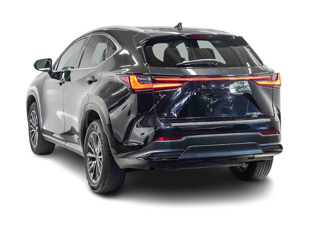 Thumbnail: 2025 Lexus ES - 3