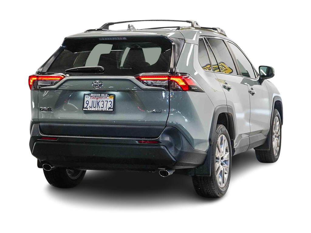 Thumbnail: 2023 Toyota RAV4 - 20