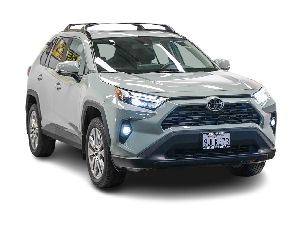 Thumbnail: 2023 Toyota RAV4 - 21
