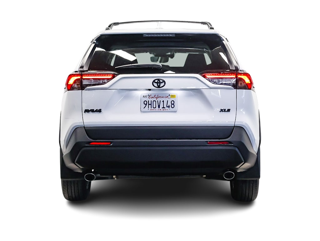 2023 Toyota RAV4 XLE 4