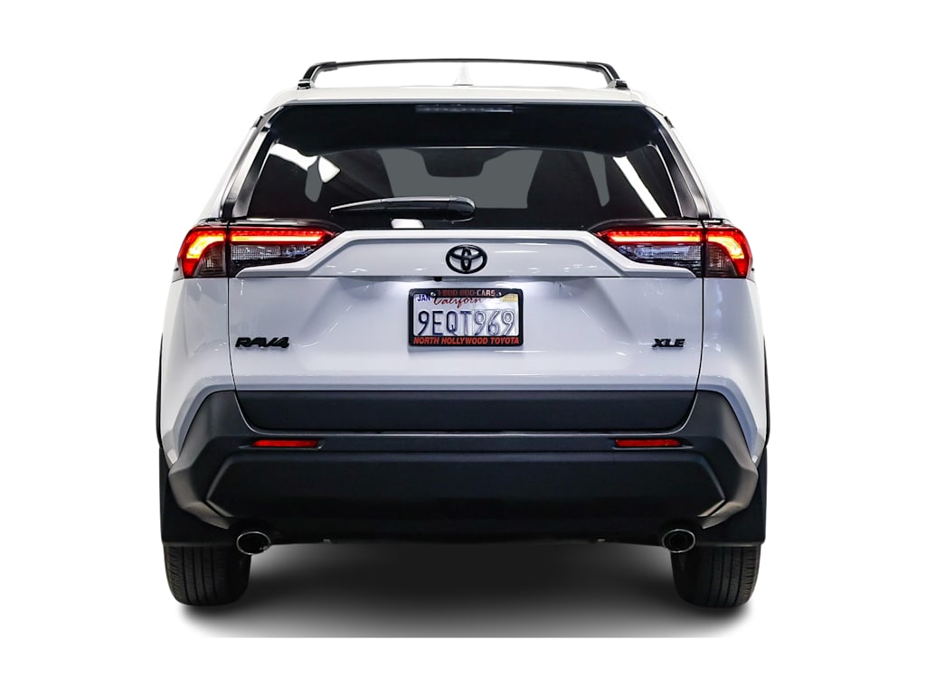 2023 Toyota RAV4 XLE 4