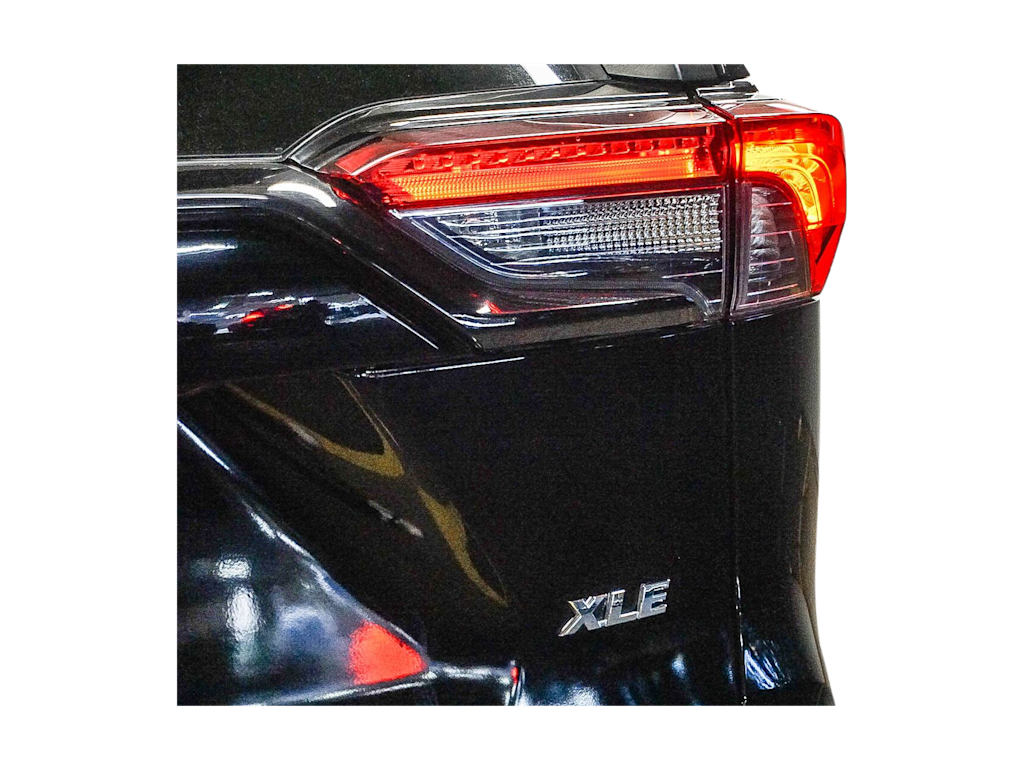 Thumbnail: 2020 Toyota RAV4 - 22