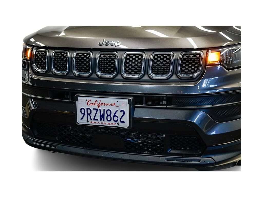 Thumbnail: 2023 Jeep Compass - 20