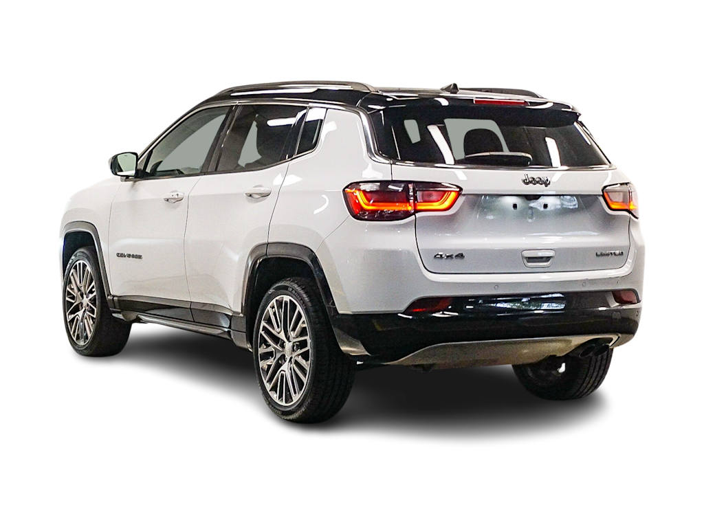 Thumbnail: 2022 Jeep Compass - 3