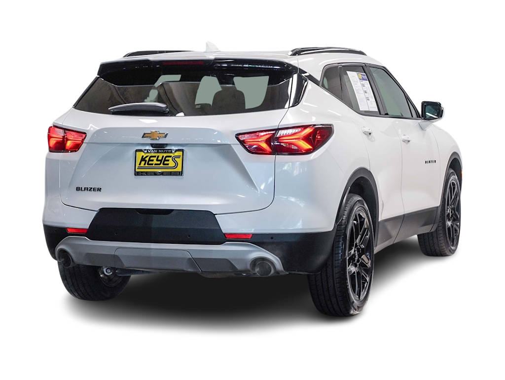 Thumbnail: 2022 Chevrolet Blazer - 19