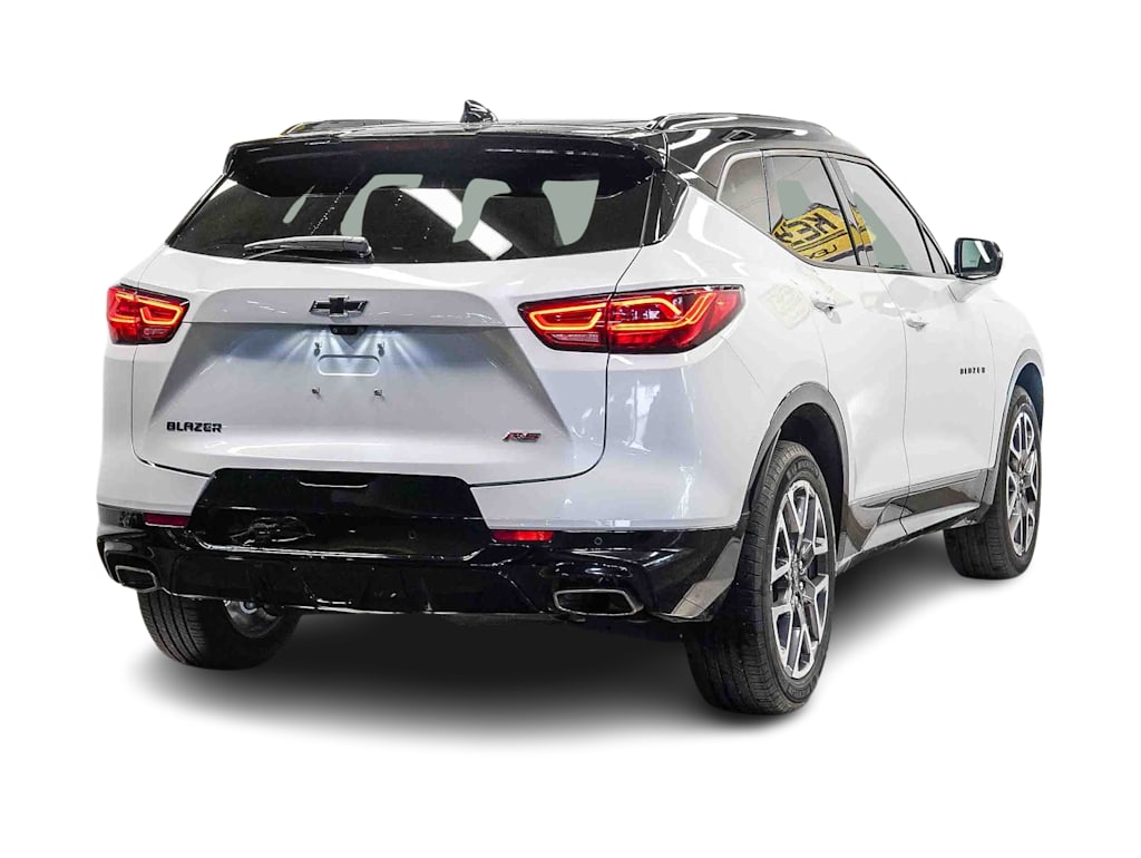 Thumbnail: 2024 Chevrolet Blazer - 18