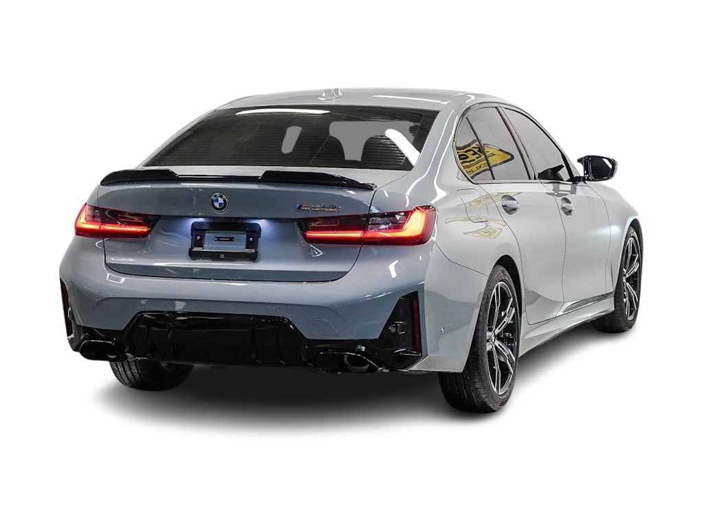 Thumbnail: 2024 BMW 3 Series - 18