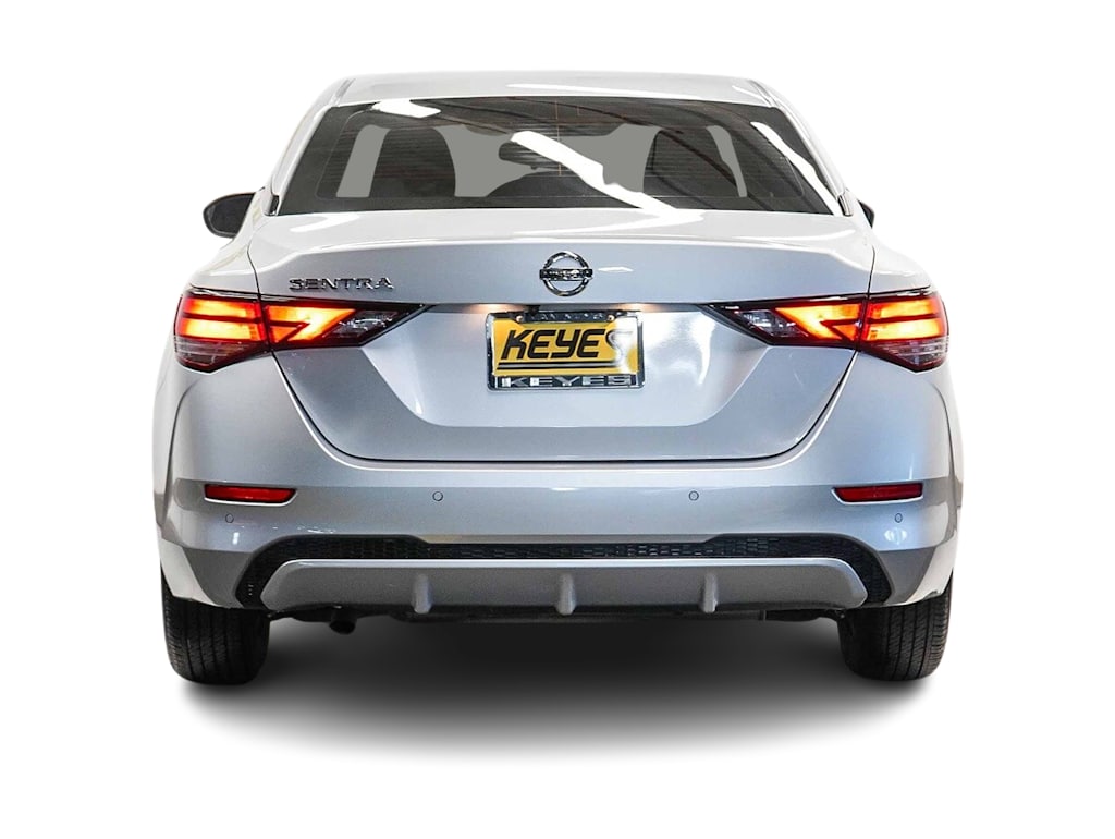 Thumbnail: 2023 Nissan Sentra - 4