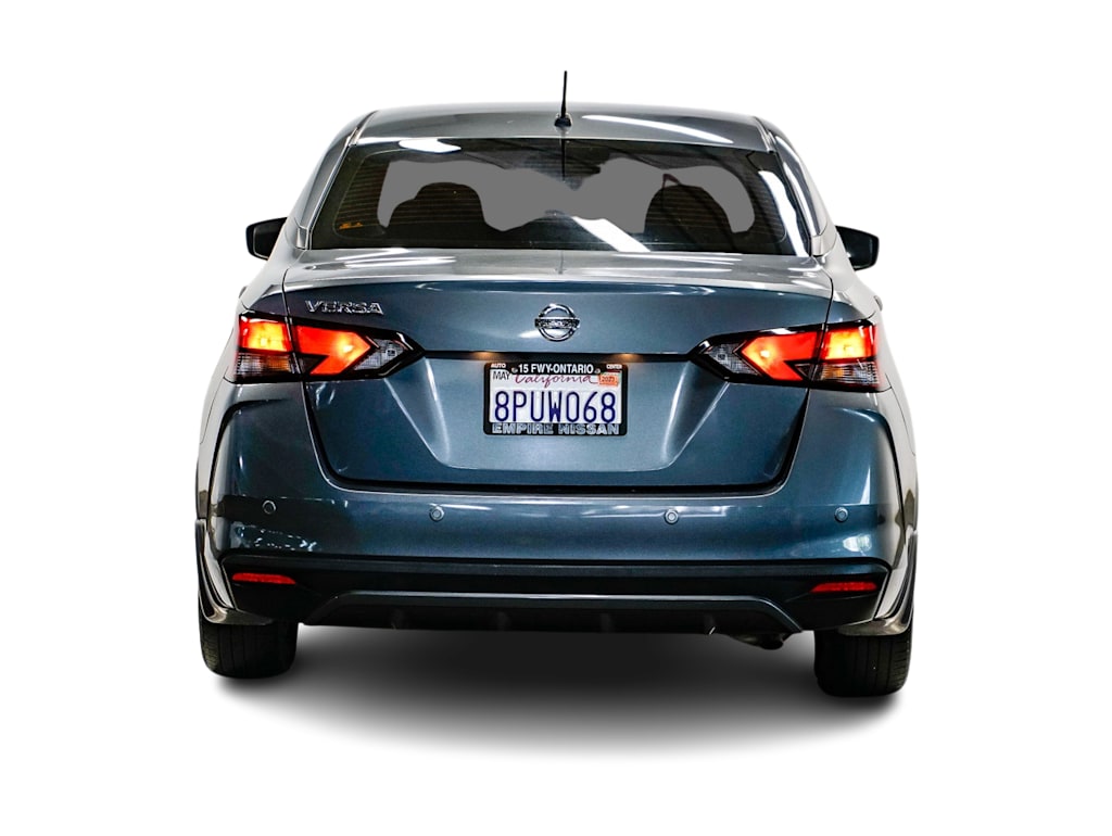 2020 Nissan Versa S 4