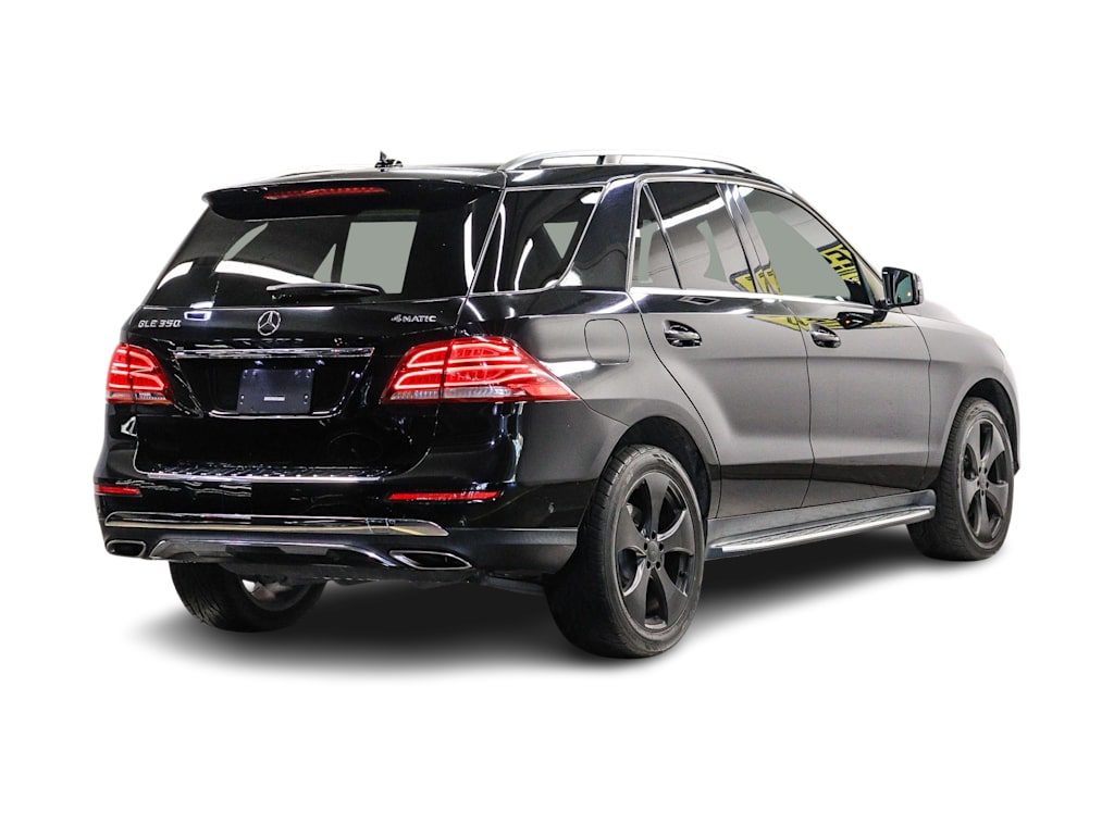 Thumbnail: 2016 Mercedes-Benz GLE - 15