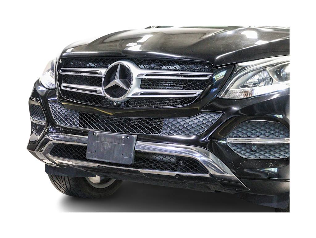 Thumbnail: 2016 Mercedes-Benz GLE - 18