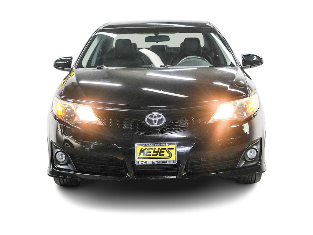 Thumbnail: 2013 Toyota Camry - 20