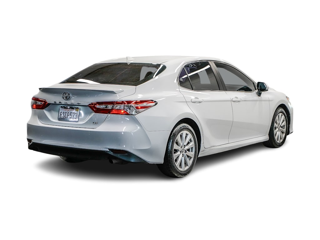 2020 Toyota Camry LE 16