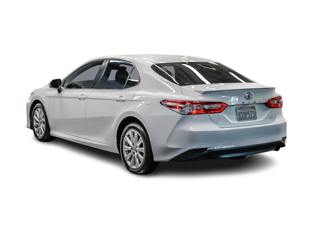 2020 Toyota Camry LE 3