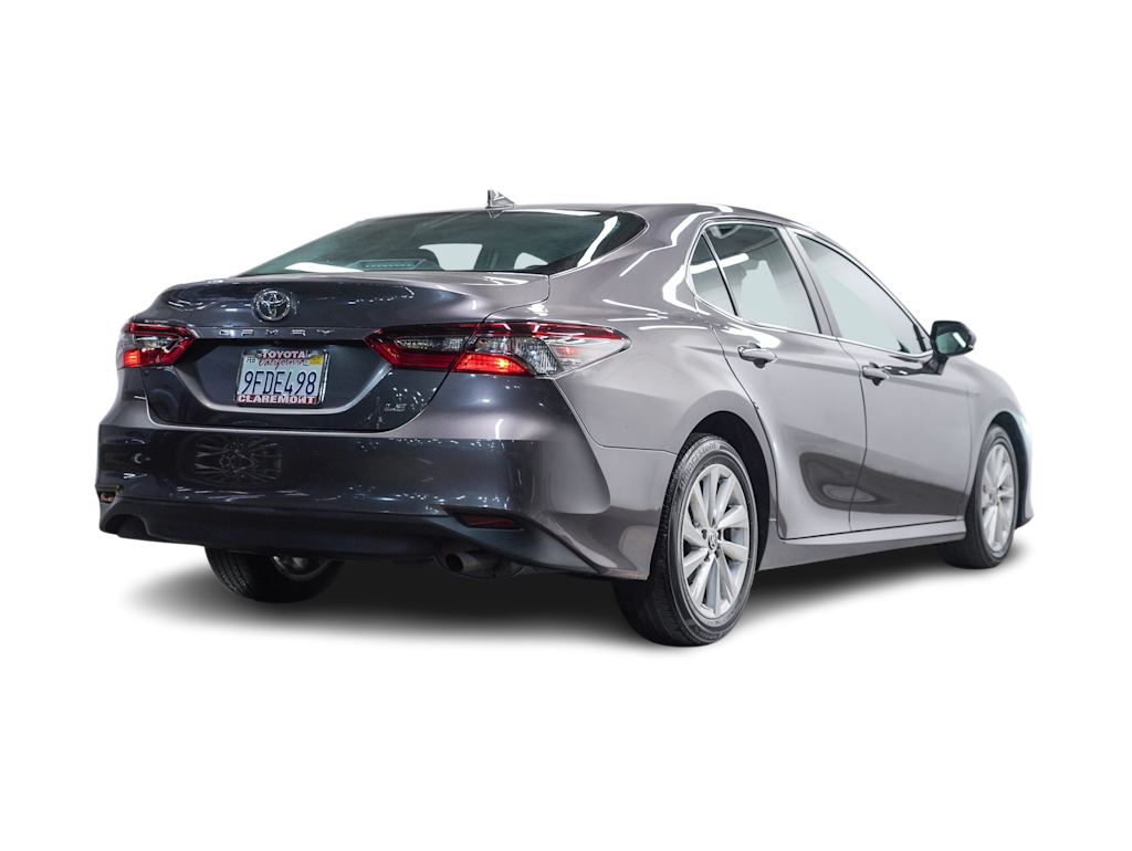 2023 Toyota Camry LE 17