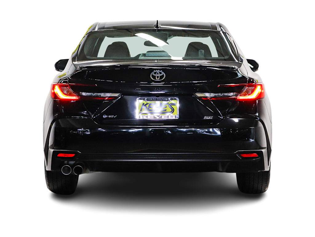 Thumbnail: 2026 Toyota Camry - 4