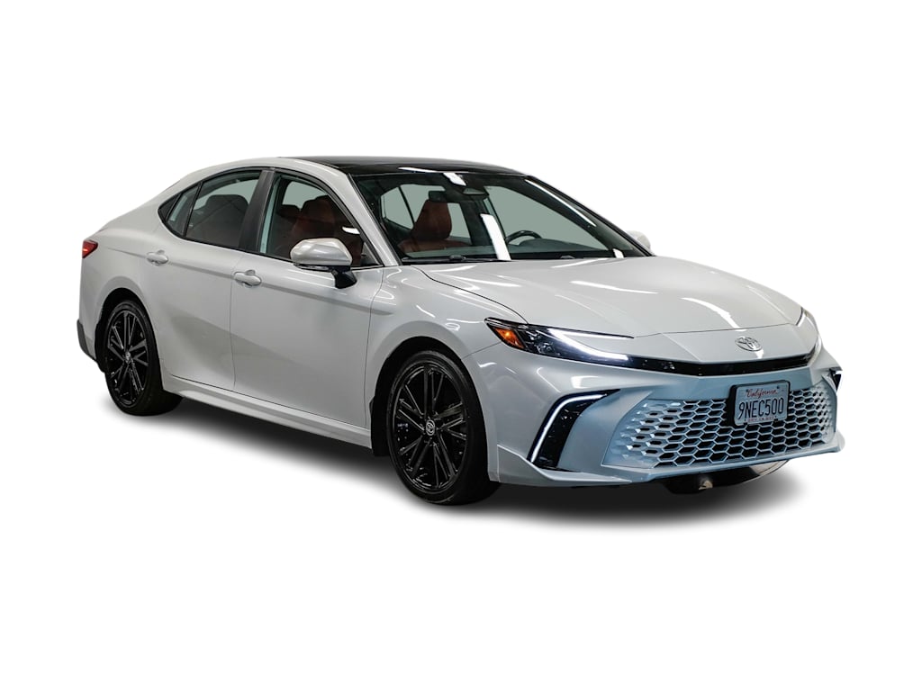 Thumbnail: 2025 Toyota Camry - 19
