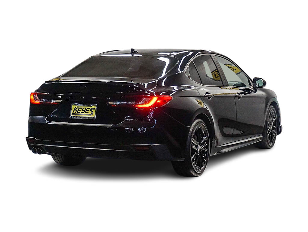 Thumbnail: 2025 Toyota Camry - 19