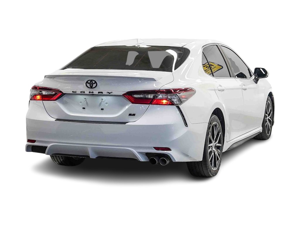Thumbnail: 2022 Toyota Camry - 19