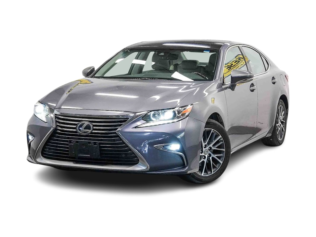Thumbnail: 2017 Lexus ES - 4
