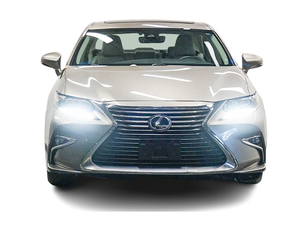 Thumbnail: 2018 Lexus ES - 18