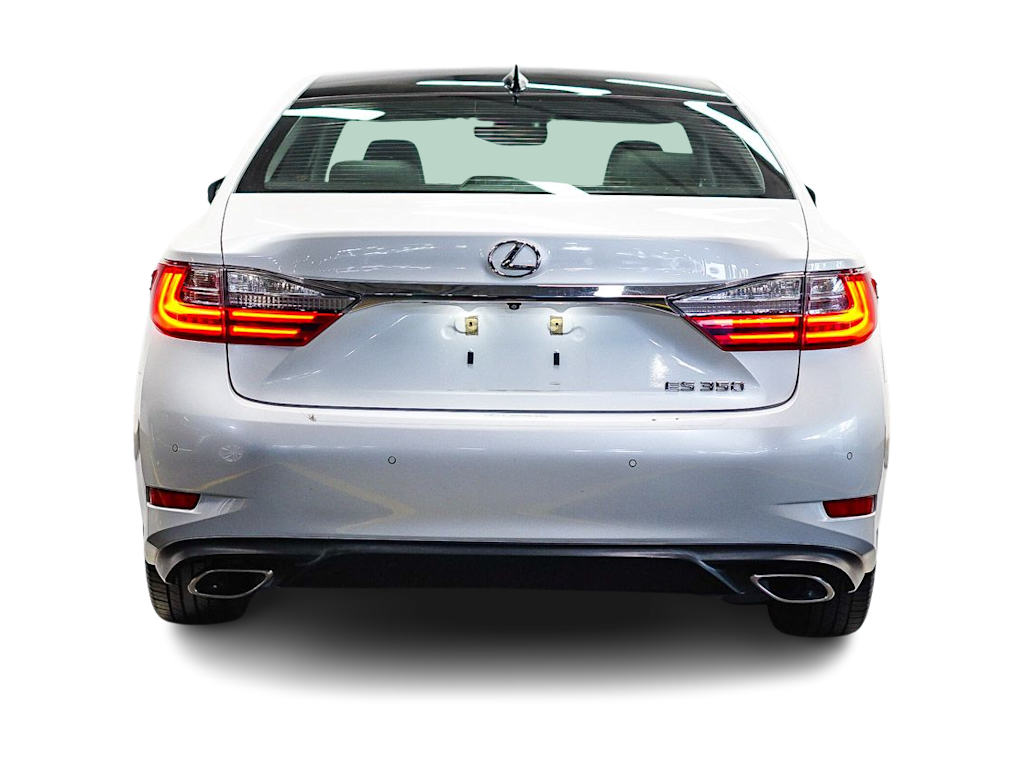 Thumbnail: 2017 Lexus ES - 4