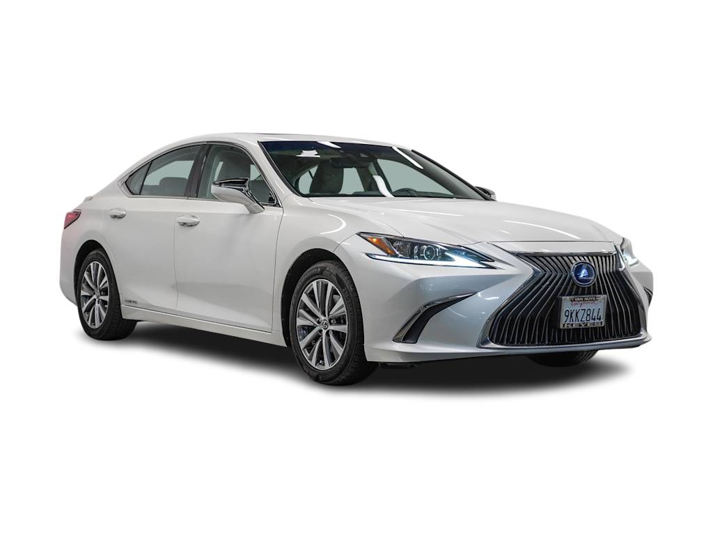 2020 Lexus ES Hybrid 300h 17