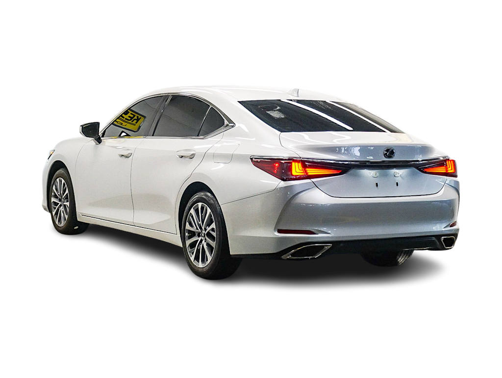 Thumbnail: 2025 Lexus ES - 3