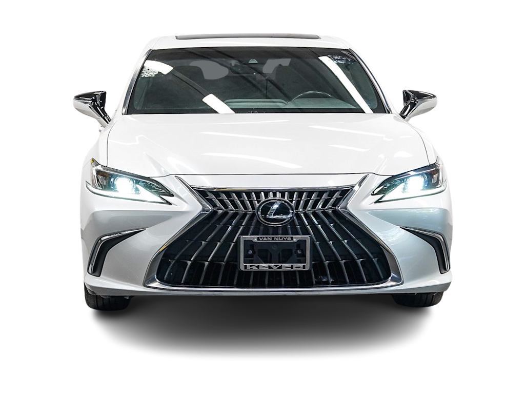 Thumbnail: 2024 Lexus ES - 17