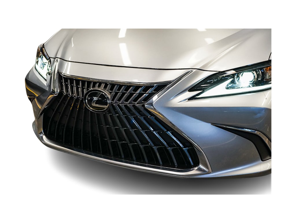 Thumbnail: 2025 Lexus ES - 18