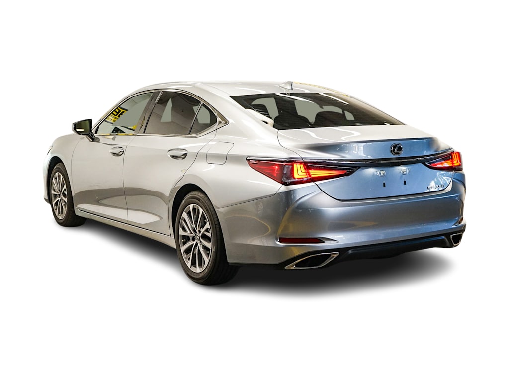 Thumbnail: 2025 Lexus ES - 3