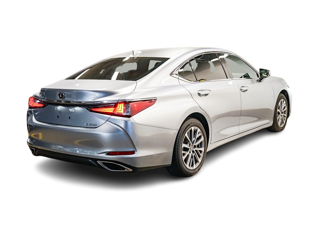Thumbnail: 2025 Lexus ES - 20