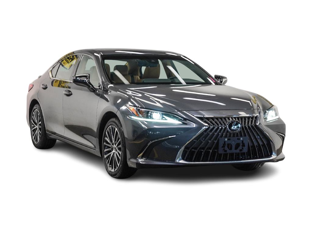 Thumbnail: 2025 Lexus ES - 17