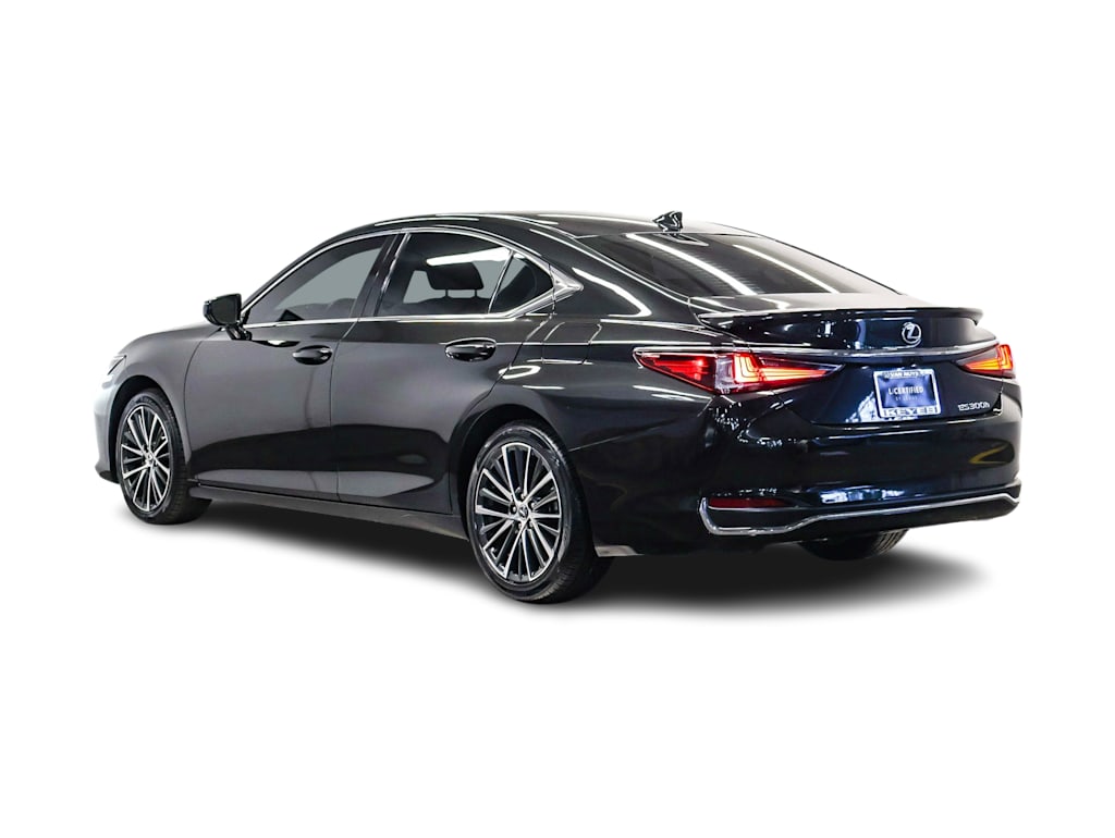 2023 Lexus ES Hybrid 300h 3