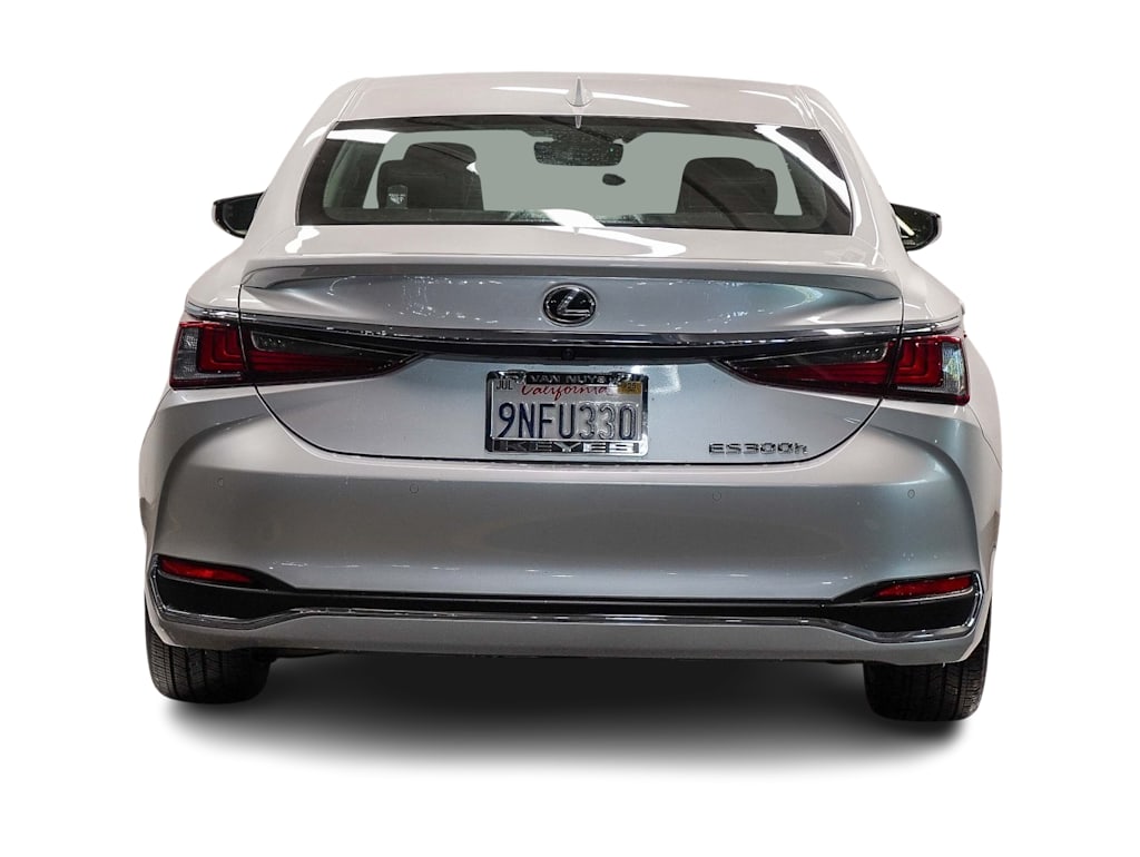 Thumbnail: 2024 Lexus ES - 4