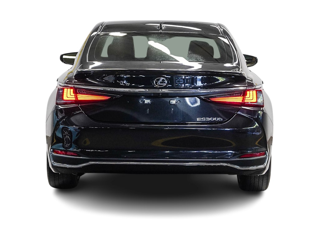 Thumbnail: 2024 Lexus ES - 4