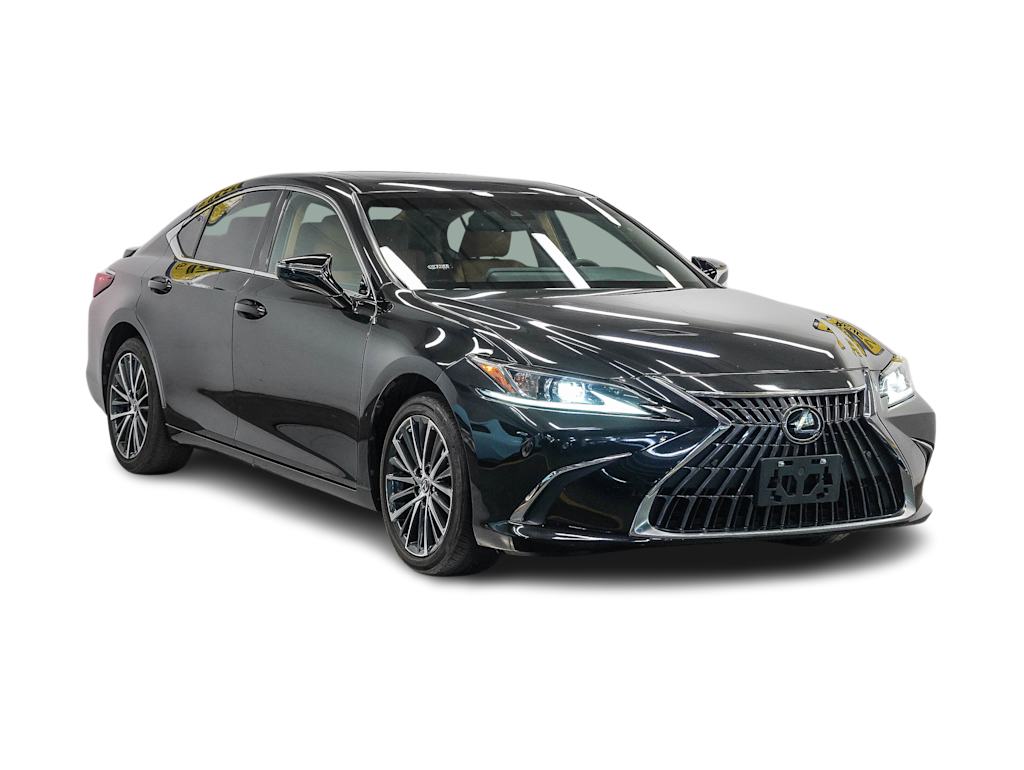 Thumbnail: 2024 Lexus ES - 17