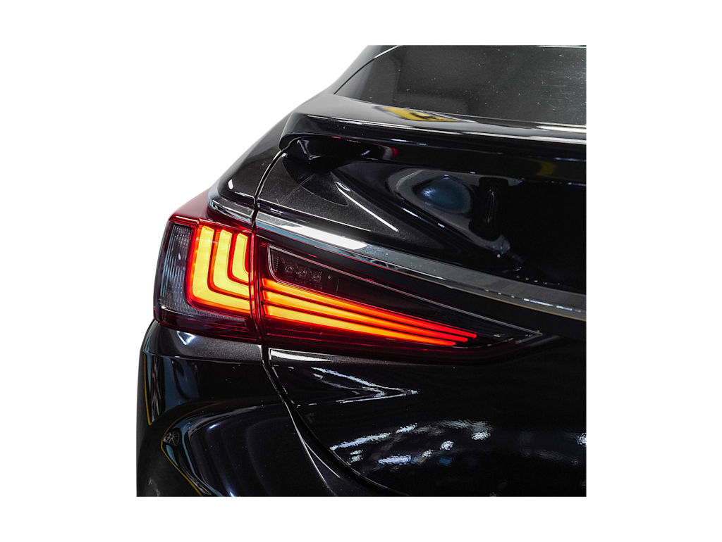 Thumbnail: 2024 Lexus ES - 21